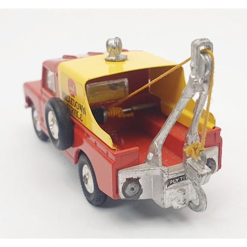 240 - A vintage boxed Corgi Land-Rover Breakdown Truck, 417S. UK shipping £14. We combine shipping.