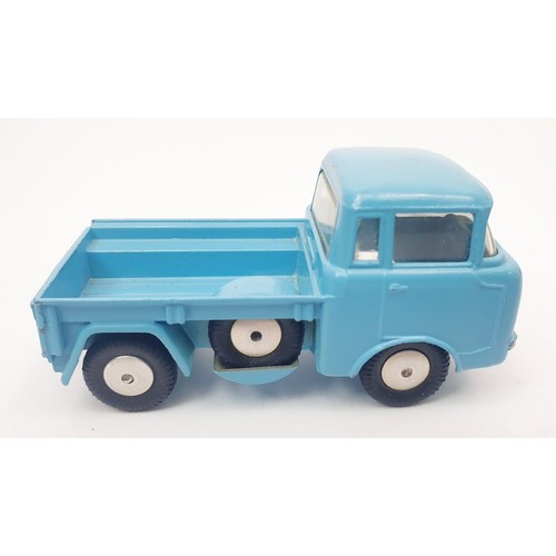 247 - A vintage boxed Corgi Forward Control Jeep FC-150, 409. UK shipping £14. We combine shipping.