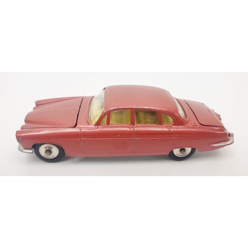 293 - A vintage boxed Corgi Jaguar Mk X, 238. UK shipping £14. We combine shipping.