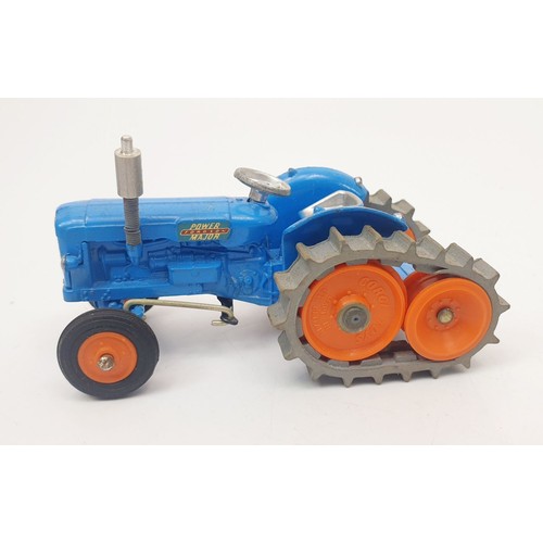 322 - A vintage boxed Corgi Fordson 