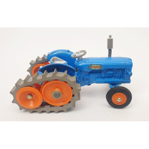 322 - A vintage boxed Corgi Fordson 