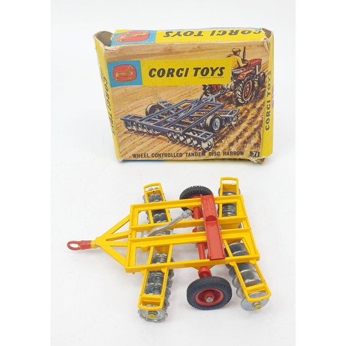 332 - A vintage boxed Corgi Wheel Controlled Tandem Disc Harrow, 71. UK shipping £14. We combine shipping.