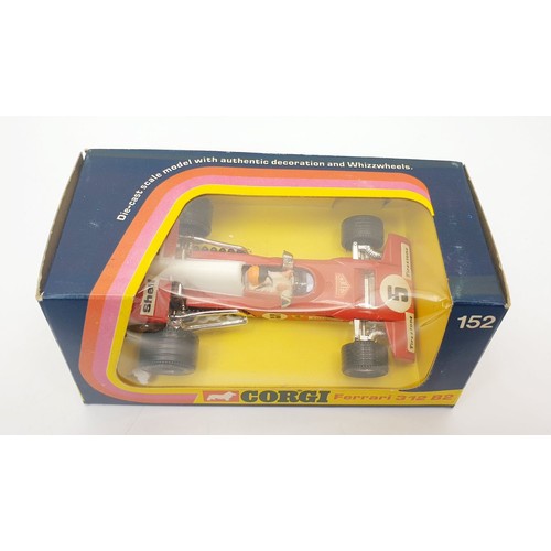 353 - A vintage boxed Corgi Ferrari 312 B2 Formula 1, 152. UK shipping £14. We combine shipping.