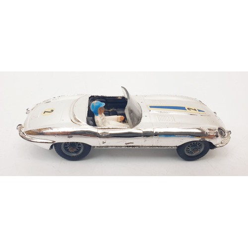 395 - A vintage boxed Corgi 'E' Type Jaguar Competition Model, 312. UK shipping £14. We combine shipping.