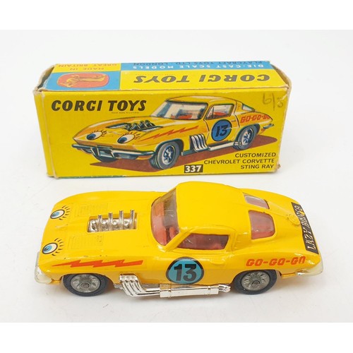 399 - A vintage boxed Corgi Custom Chevrolet Corvette Stingray, 337. UK shipping £14. We combine shipping.