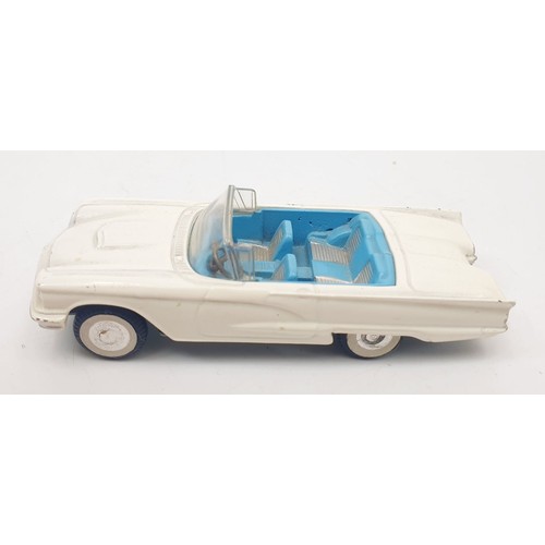 402 - A vintage boxed Corgi Ford Thunderbird Open Sports, 215S. UK shipping £14. We combine shipping.