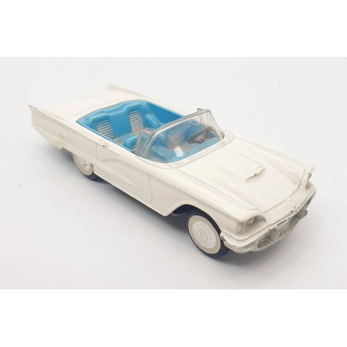 402 - A vintage boxed Corgi Ford Thunderbird Open Sports, 215S. UK shipping £14. We combine shipping.