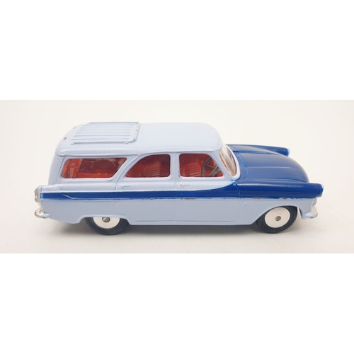 408 - A vintage boxed Corgi Ford Zephyr Estate Car, 424. UK shipping £14. We combine shipping.