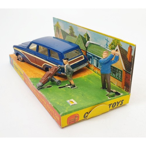 411 - A vintage boxed Corgi Ford Consul Cortina Super Estate Car, 440. UK shipping £14. We combine shippin... 