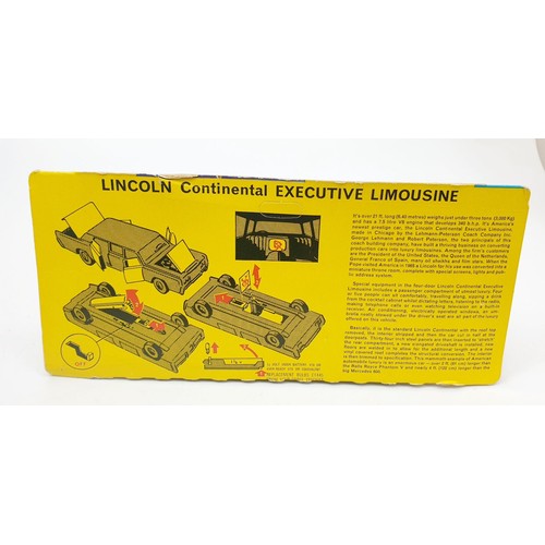 412 - A vintage boxed Corgi Lincoln Continental Executive Limousine, 262. UK shipping £14. We combine ship... 