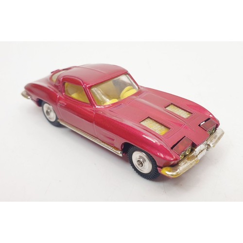 420 - A vintage boxed Corgi Chevrolet Corvette Stingray, 310. UK shipping £14. We combine shipping.