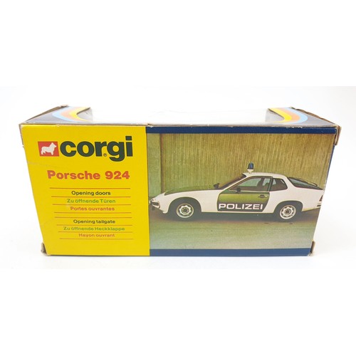 434 - A vintage boxed Corgi Porsche 924, 430. UK shipping £14. We combine shipping.