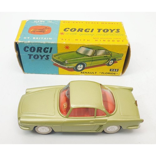 442 - A vintage boxed Corgi Renault 