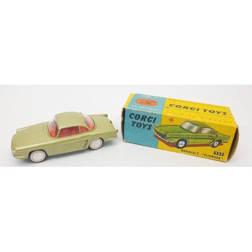 442 - A vintage boxed Corgi Renault 