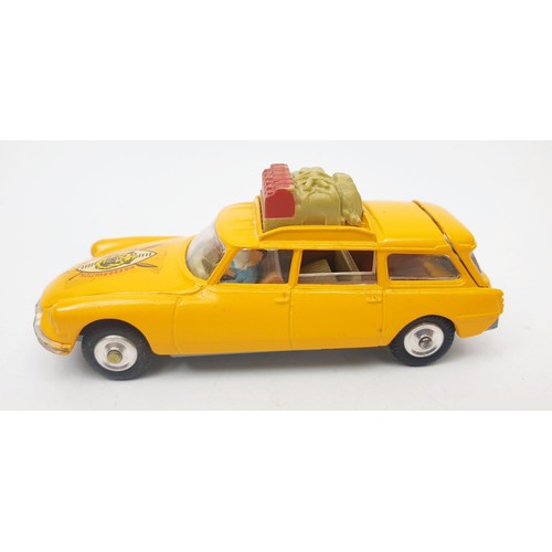 443 - A vintage boxed Corgi Citroen Safari ID 19, 436. UK shipping £14. We combine shipping.