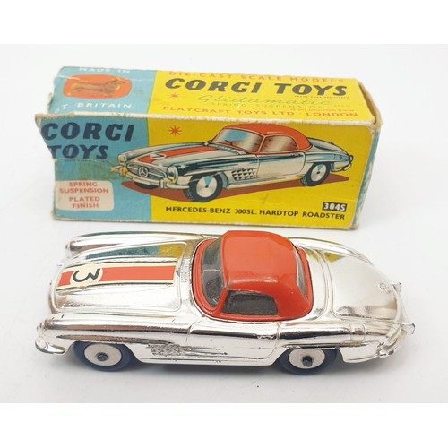 468 - A vintage boxed Corgi Mercedes Benz 300SL Hard Top Roadster, 304S. UK shipping £14. We combine shipp... 