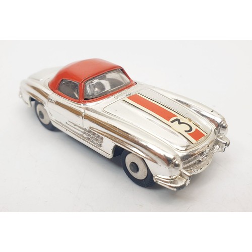 468 - A vintage boxed Corgi Mercedes Benz 300SL Hard Top Roadster, 304S. UK shipping £14. We combine shipp... 