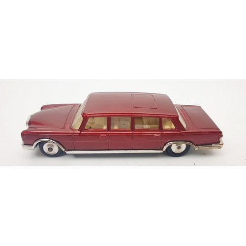 469 - A vintage boxed Corgi Mercedes Benz 600 Pullman, 247. UK shipping £14. We combine shipping.