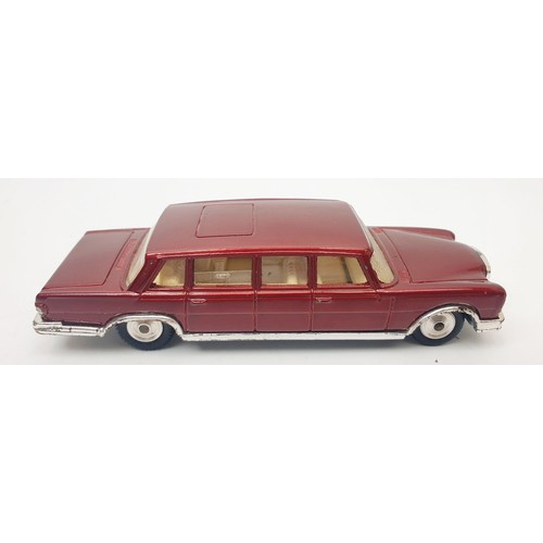 469 - A vintage boxed Corgi Mercedes Benz 600 Pullman, 247. UK shipping £14. We combine shipping.