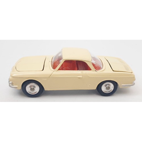 476 - A vintage boxed Corgi Volkswagen 1500 Karmann Ghia, 239. UK shipping £14. We combine shipping.