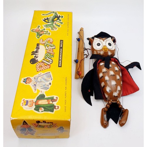 495 - A vintage boxed Pelham Puppet, Owl 1963 in Dragon box. UK shipping £14. We combine shipping.