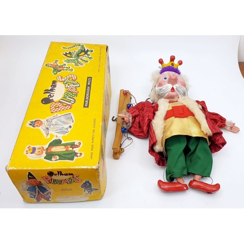 497 - A vintage boxed Pelham Puppet, Type SL King 1963 with early crown, A/F, in original box. UK shipping... 