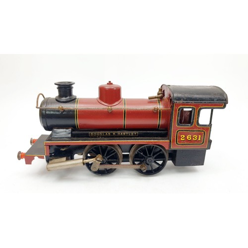 514 - A vintage O gauge GBN Douglas R. Hartley live steam engine and tender engine length, 8.25