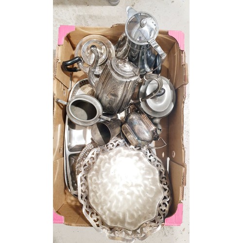 117 - A box of metal ware. No shipping. Arrange collection or your own packer and shipper, please.