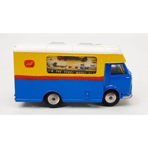 465A - A rare vintage Corgi Smith's Karrier Shop, 