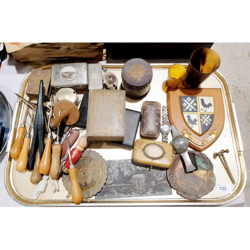 135 - A tray of collectables including two antique horn beakers. UK shipping £14.