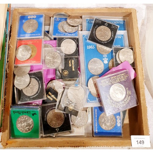 149 - A selection of commemorative crowns, cigarette cards and a coin collector's case. UK shipping £14.