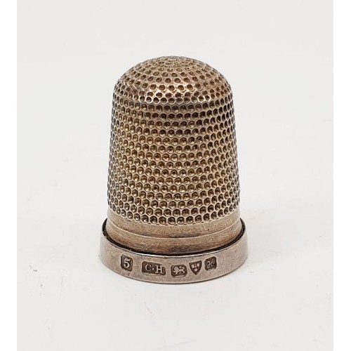 3A - A hallmarked silver Charles Horner thimble, Chester 1908. UK shipping £14.