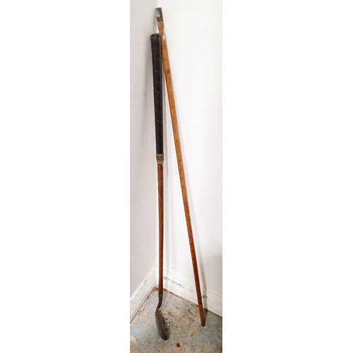 230 - A vintage Maxwell Hickory golf club together with a vintage yard stick. No shipping. Arrange collect... 