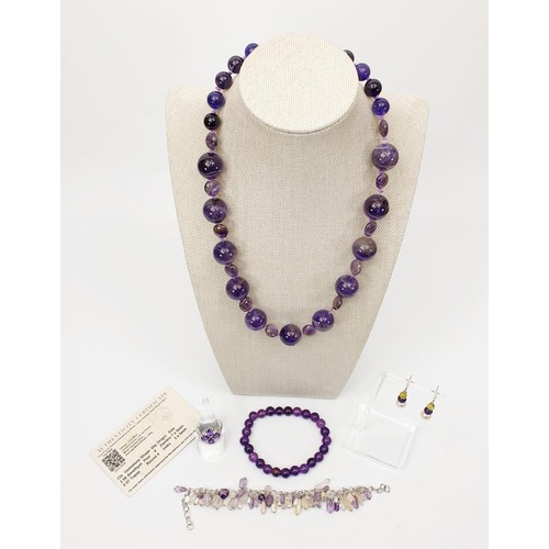 60 - A selection of amethyst and silver jewellery. UK shipping £14. We combine lots.