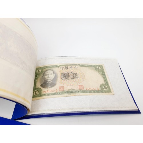 212 - Ten folders of The Rothman's Cambridge Collection of Rare Bank Notes. UK shipping £14.