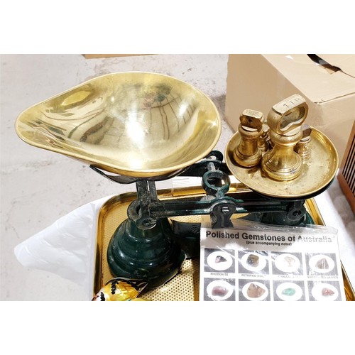 121 - A tray of assorted including a pair of cast iron and brass scales, costume jewellery and military in... 