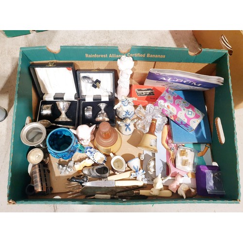 185 - A box of bric-a-brac. No shipping. Arrange collection or your own packer and shipper, please. Electr... 