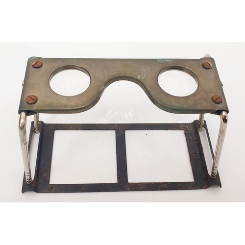 334 - A vintage military issue boxed RAF Type D stereoscope viewer having broad arrow mark together with p... 