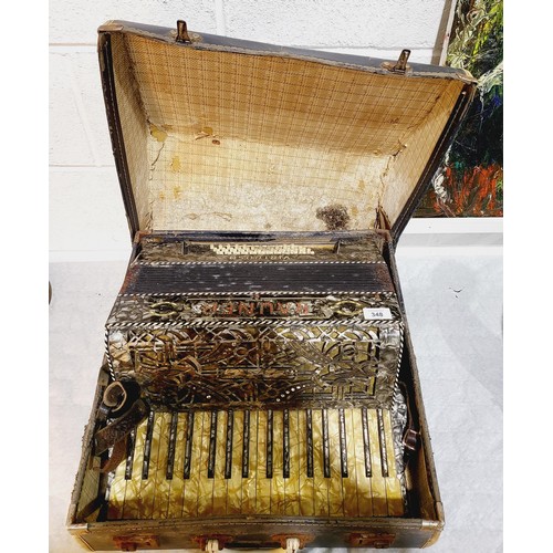 348 - A vintage Rauner Virtuoso accordion. No shipping. Arrange collection or your own packer and shipper,... 