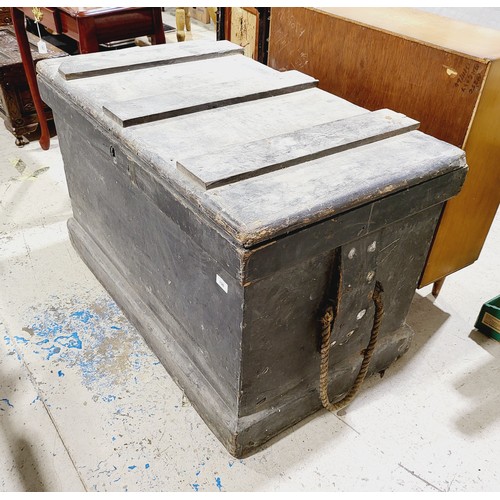 198 - An antique tool chest with inlaid fitted interior, 40