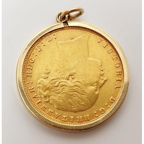 11 - An 1877 sovereign in a 9ct gold pendant mount, weight 9.1g. UK shipping £14.