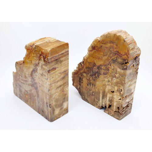 161 - A pair of agate bookends, height 6.25