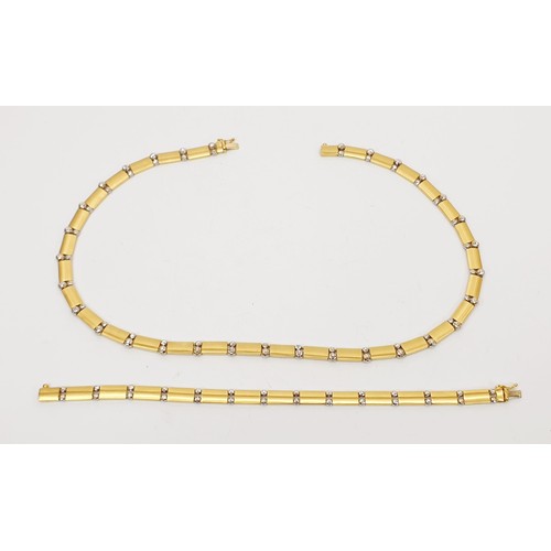 10 - A Portuguese hallmarked 800% (19.2ct) gold matching necklace and bracelet, necklace length 18