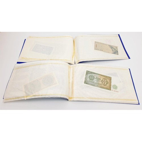 18 - Ten folders of the Rothman's Cambridge Collection of Rare Bank Notes. UK shipping £14.