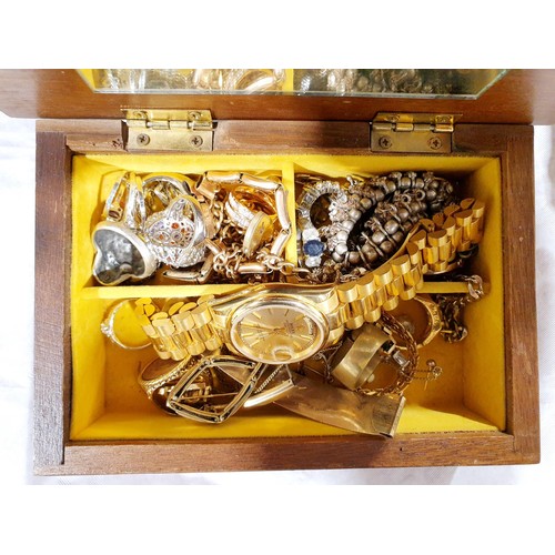 102 - A jewellery box and costume jewellery. UK shipping £14.