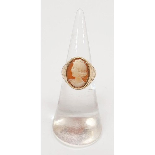 7 - A 10ct gold cameo ring, gross weight 4g, size J/K. UK shipping £14.