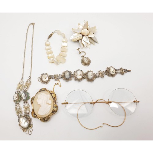 45 - A selection of antique jewellery and a pair of antique spectacles. UK shipping £14.