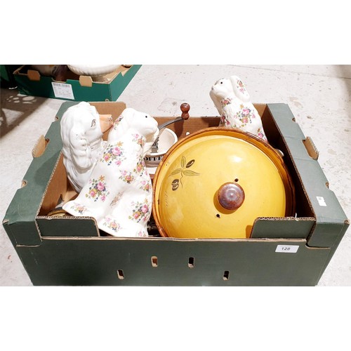 128 - A box of assorted including a coffee mill. No shipping. Arrange collection or your own packer and sh... 