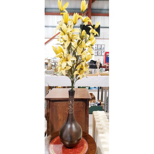 175 - A wine table and artificial flowers. No shipping. Arrange collection or your own packer and shipper,... 