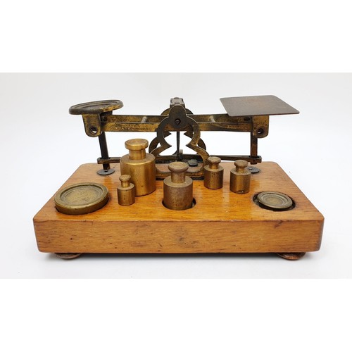 245 - A set of antique Morden & Co. postal scales, width 6.75